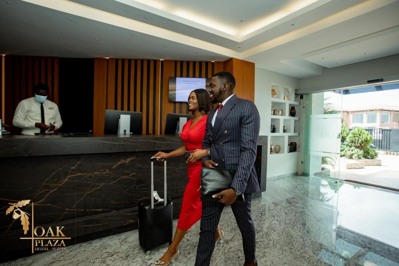 Oak Plaza Hotels East Airport Accra Exterior photo
